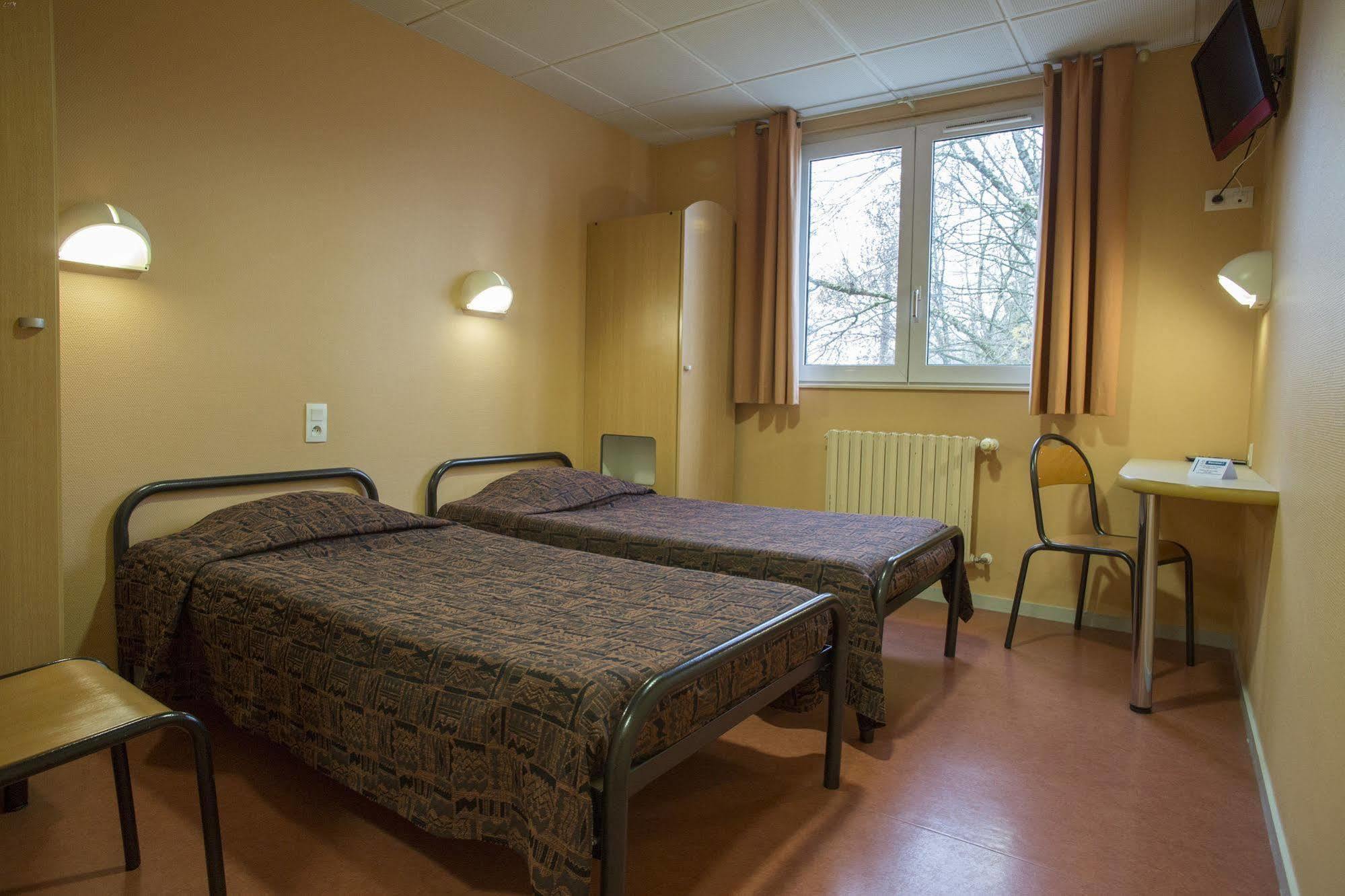 Ethic Etapes Cis De Besancon Aparthotel Exteriör bild